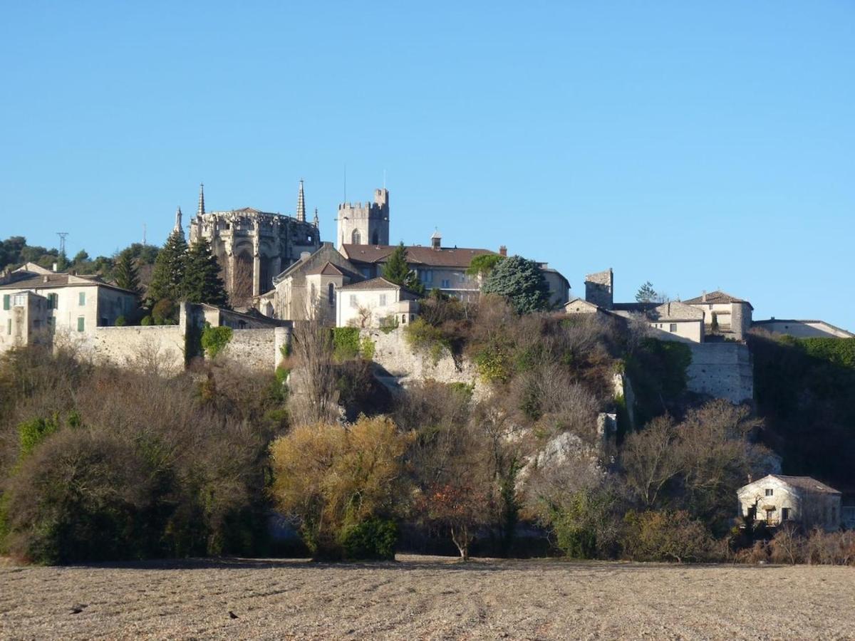 Maison Familiale Du Clos Saint Roch Villa Viviers Exterior foto